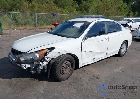 2010 Honda Accord 2.4 Lx z USA, uszkodzony, nr VIN 1HGCP2F33AA013876